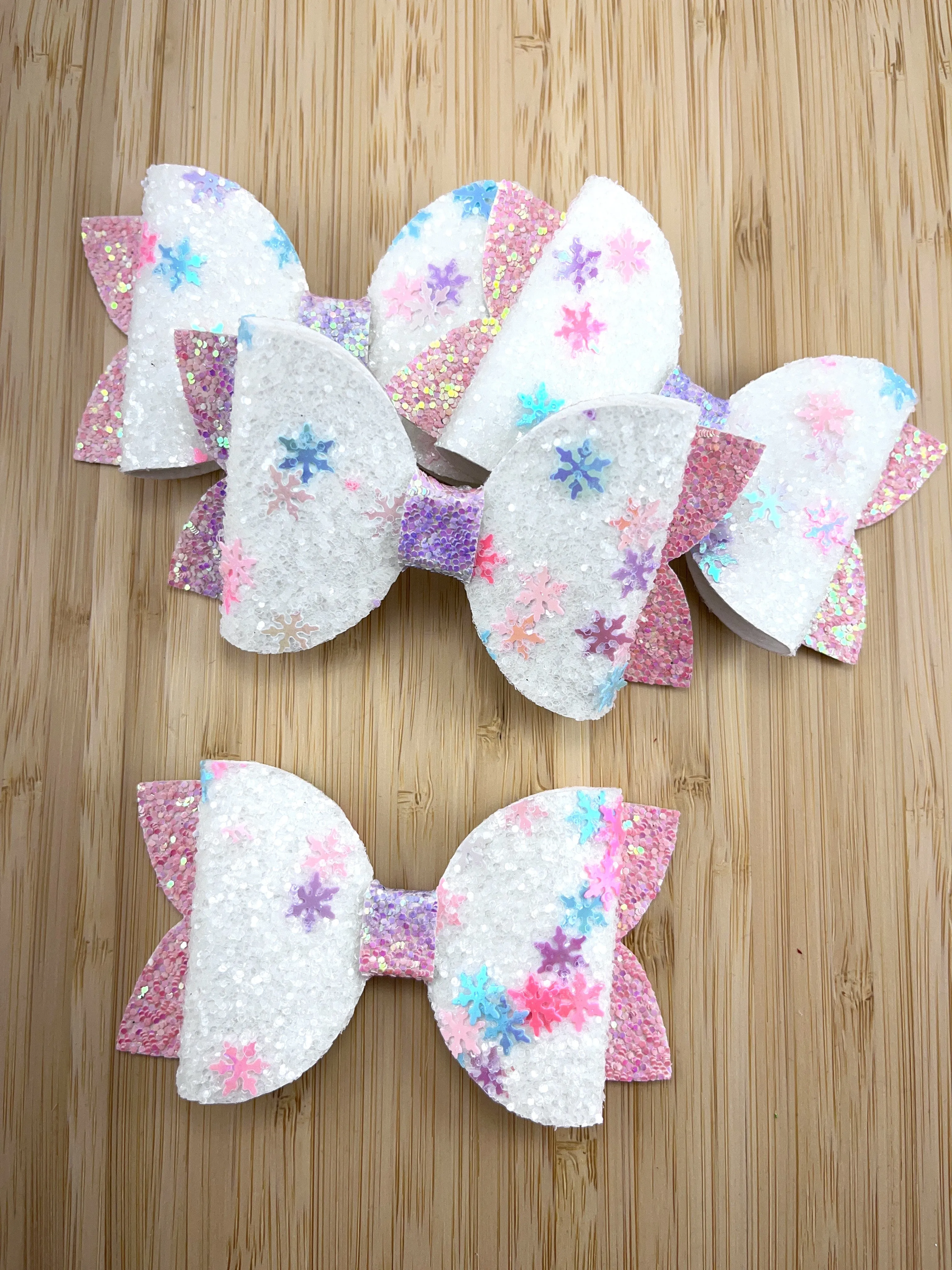 Annabelle Bow Hair Clip - Pastel Snowflakes